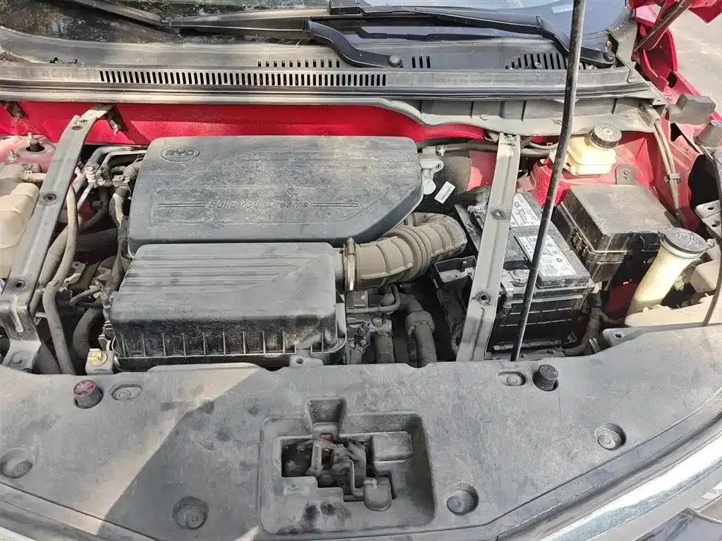 2016 Yuan 1.5L Automatic Luxury Edition — миниатюра 16