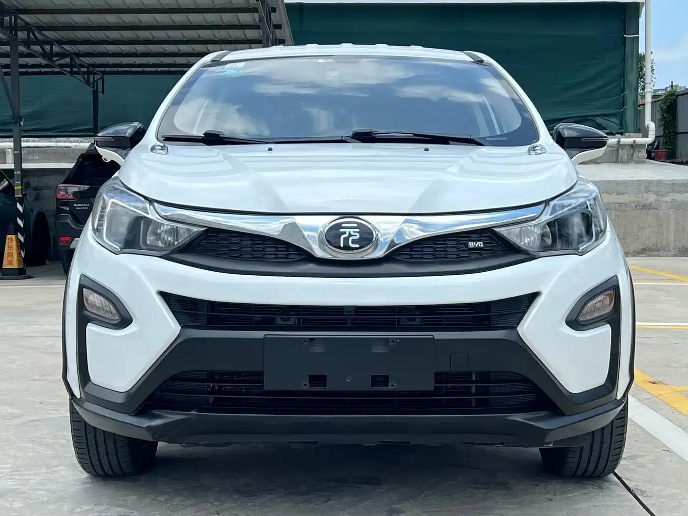 2017 Yuan 1.5L Automatic Cool Connected Edition — миниатюра 2
