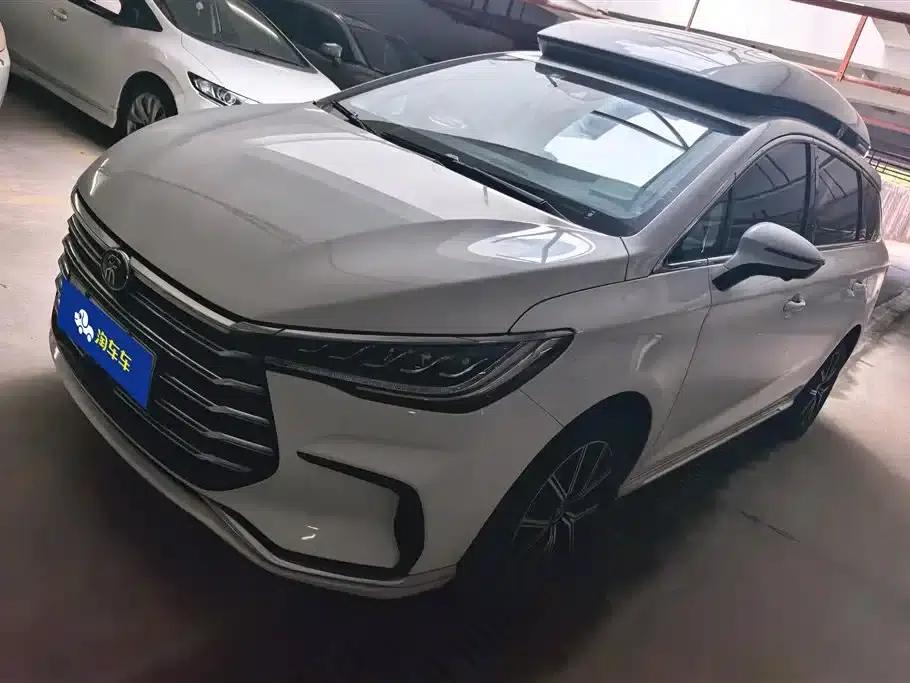 Song MAX New Energy 2022 DM-i 105KM Executive Edition — миниатюра 1