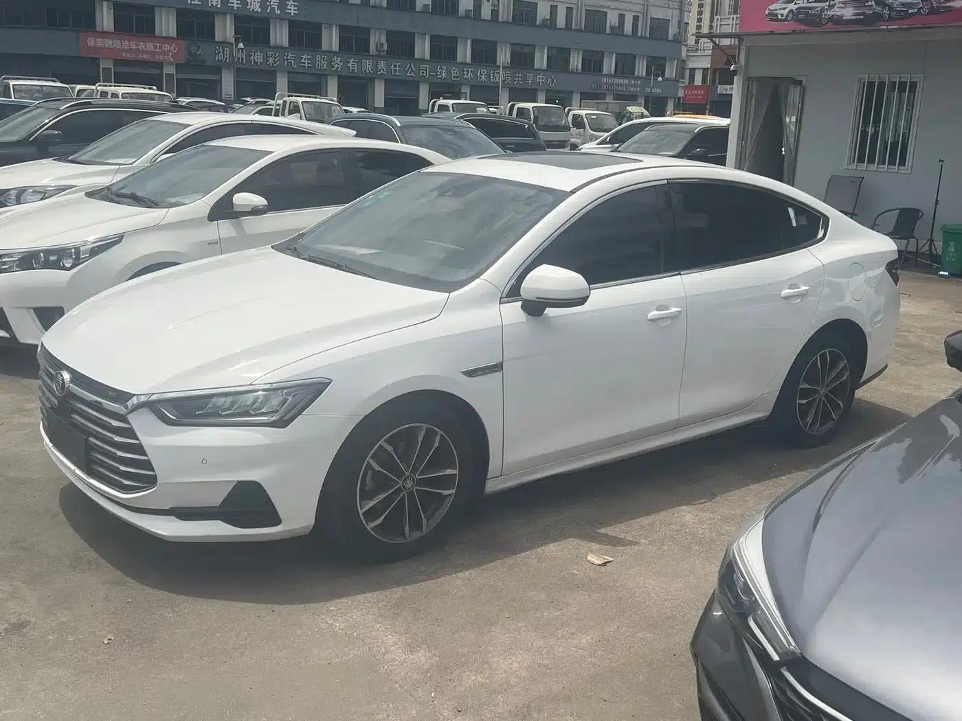Qin Pro 2019 Super Edition 1.5TI Automatic Intelligent Connected Premium Model (National V Emission Standard) — миниатюра 2