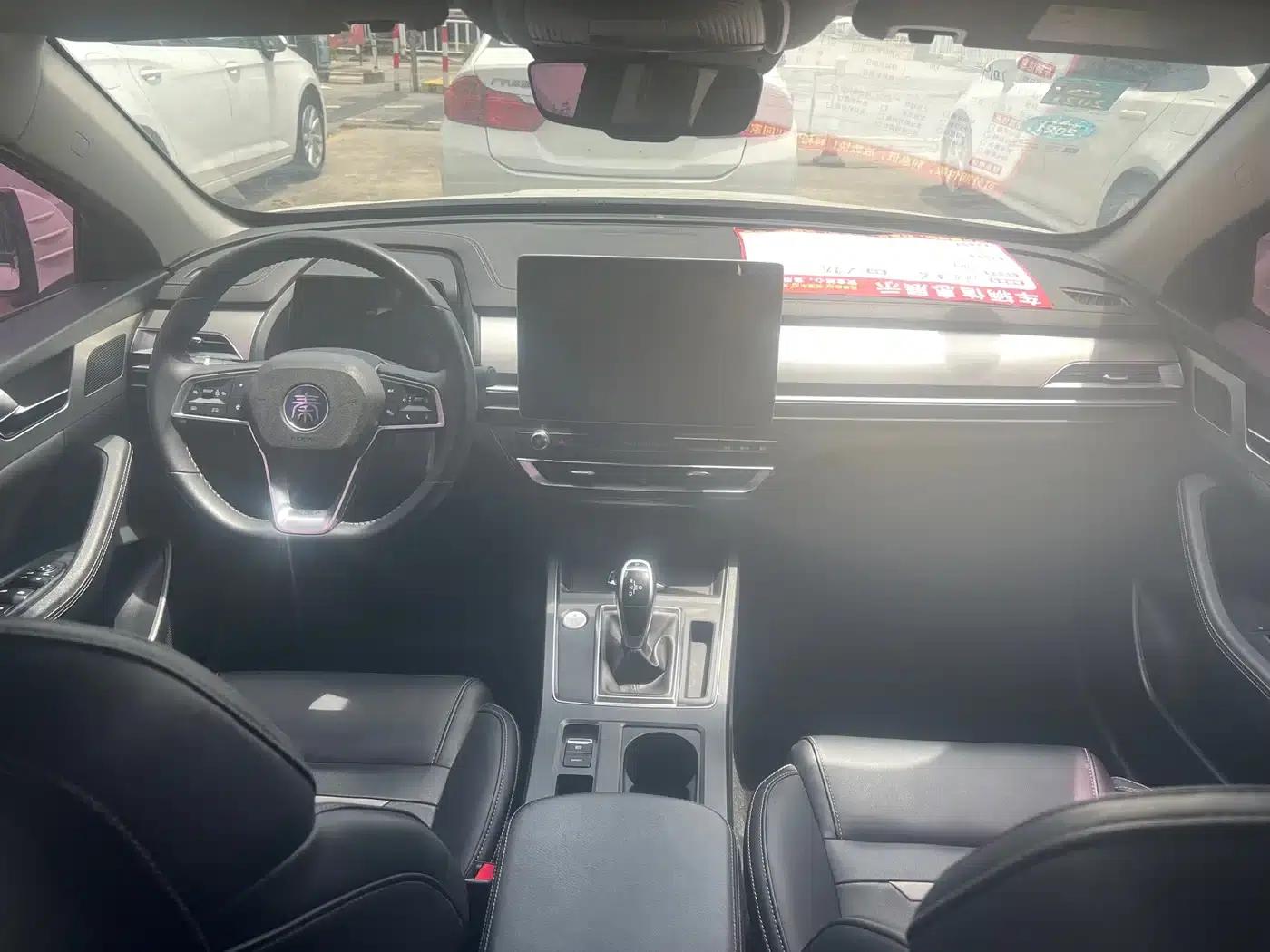Qin Pro 2019 Super Edition 1.5TI Automatic Intelligent Connected Premium Model (National V Emission Standard) — миниатюра 6