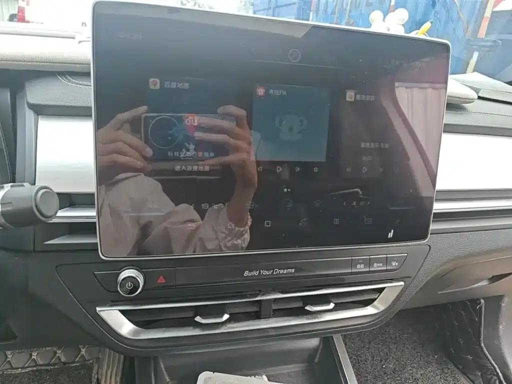 Qin Pro 2018 1.5TI Automatic Smart Connected Dynamic Edition — миниатюра 13