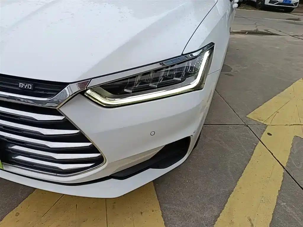 Qin Pro 2018 1.5TI Automatic Smart Connected Dynamic Edition — миниатюра 24