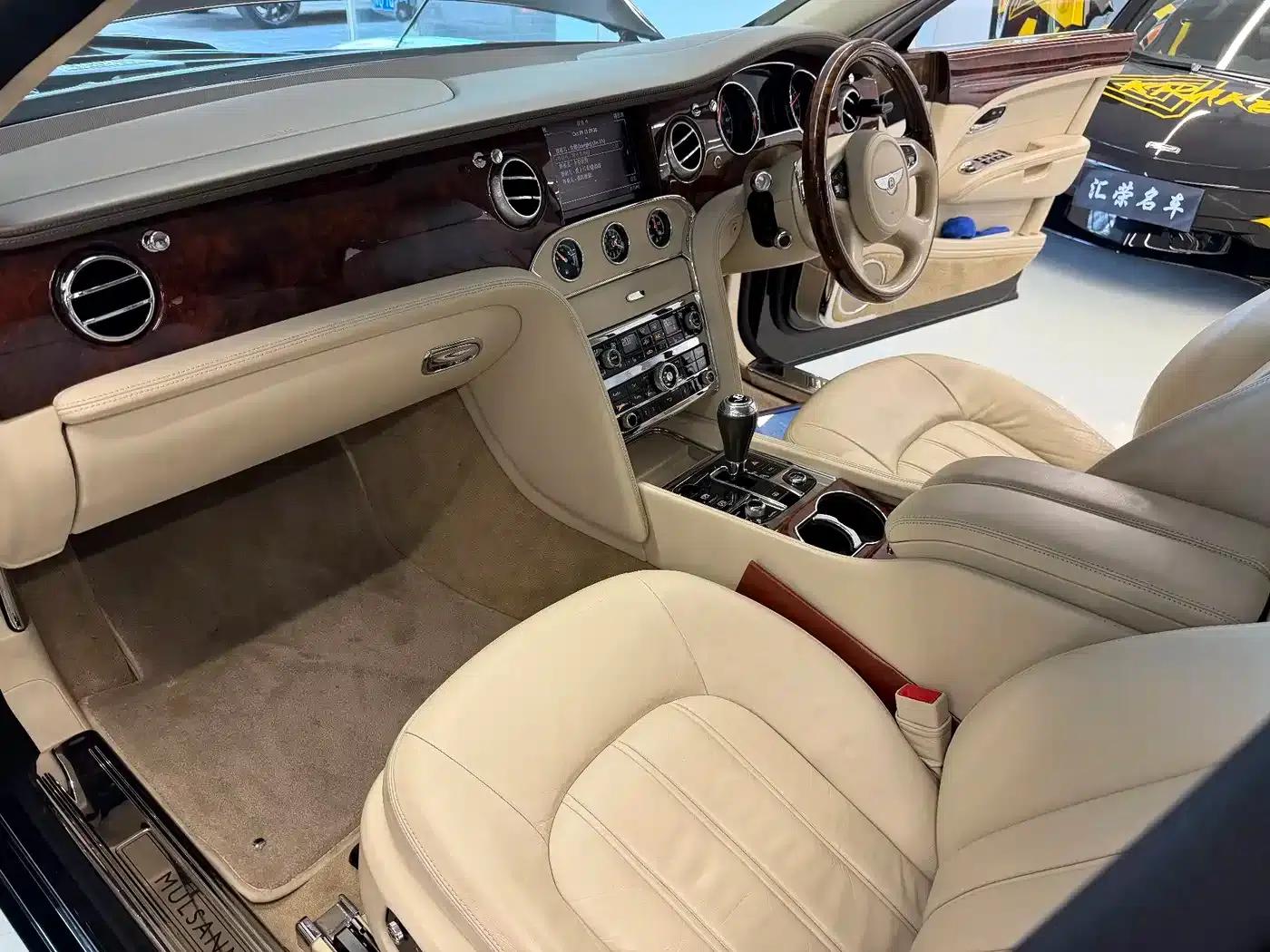 Mulsanne 2011 6.8T Luxury Edition — миниатюра 5