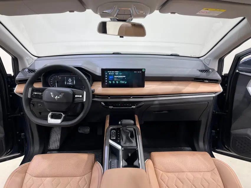 Wuling Jiachen 2022 1.5T CVT Deluxe Flagship Edition — миниатюра 13