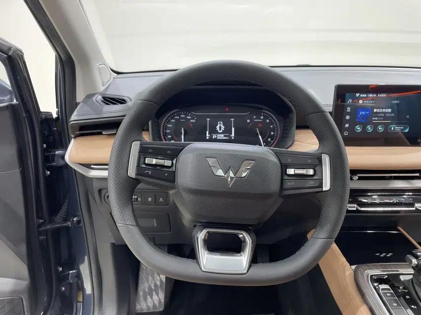 Wuling Jiachen 2022 1.5T CVT Deluxe Flagship Edition — миниатюра 17