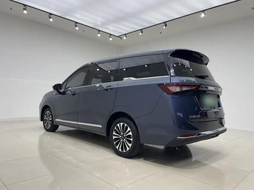 Wuling Jiachen 2022 1.5T CVT Deluxe Flagship Edition — миниатюра 6