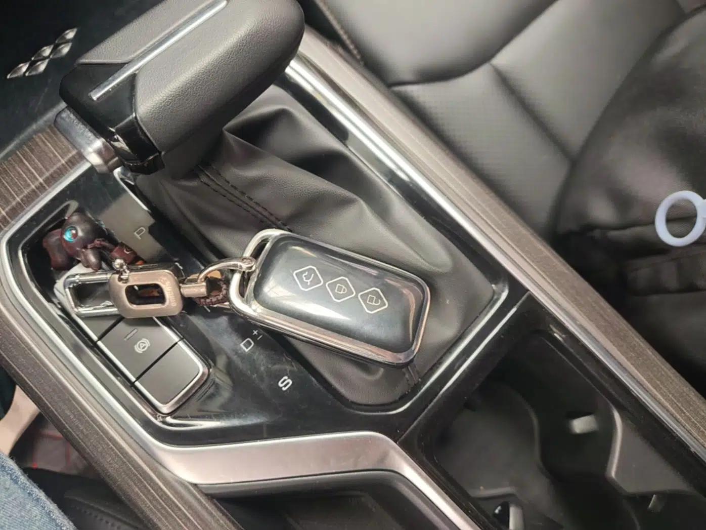 Wuling Jiachen 2022 1.5T CVT Smart Luxury Version — миниатюра 12