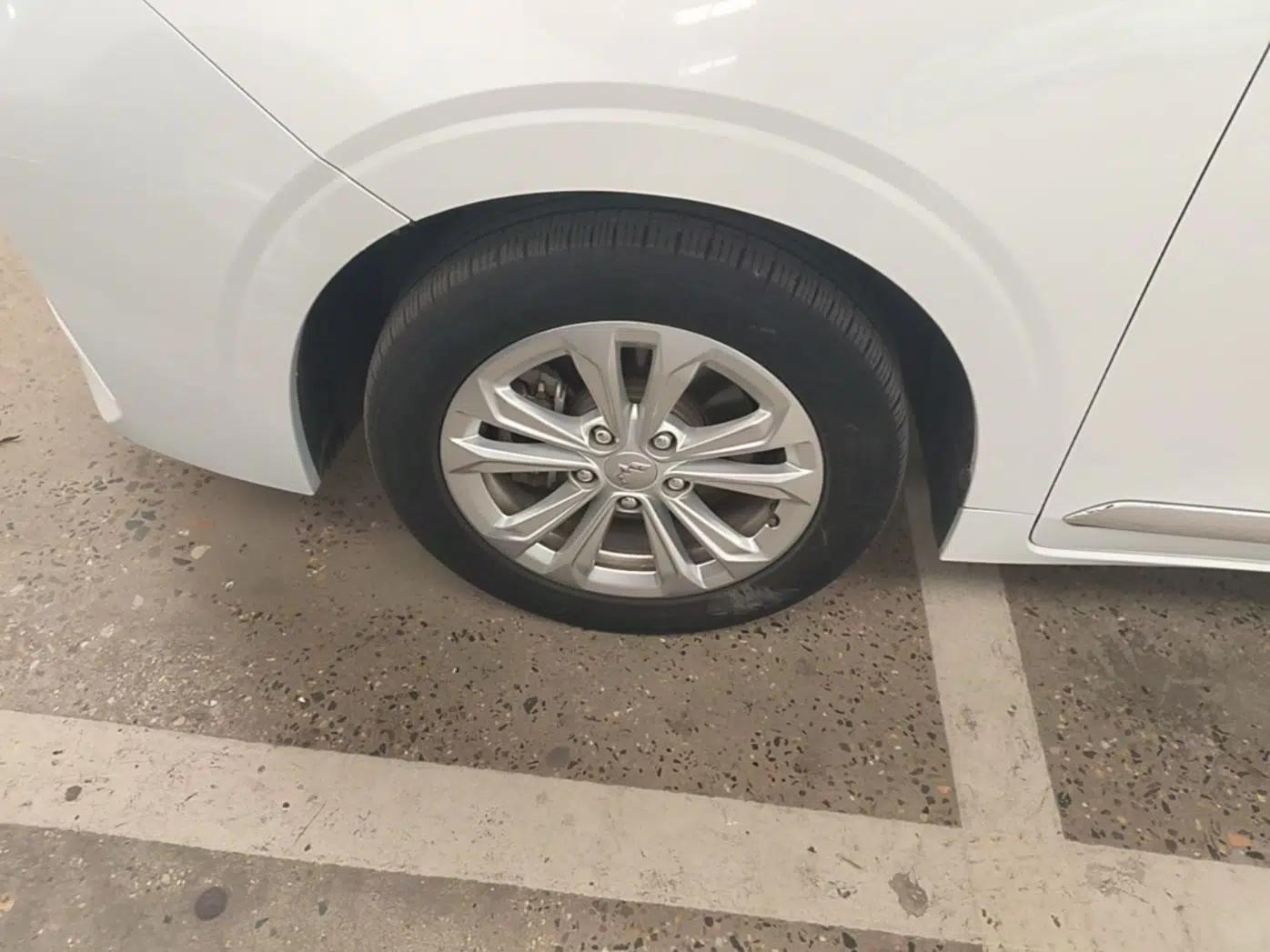 Wuling Jiachen 2022 1.5T CVT Smart Luxury Version — миниатюра 8