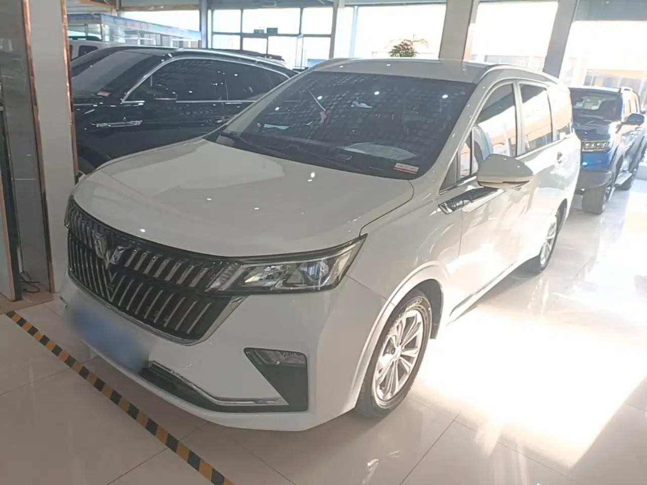 Wuling Jiachen 2022 1.5T CVT Smart Luxury Version — миниатюра 1