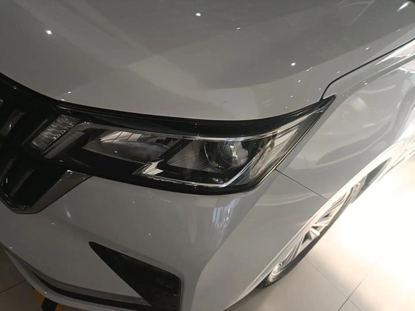 Wuling Jiachen 2022 1.5T CVT Smart Luxury Version — миниатюра 9