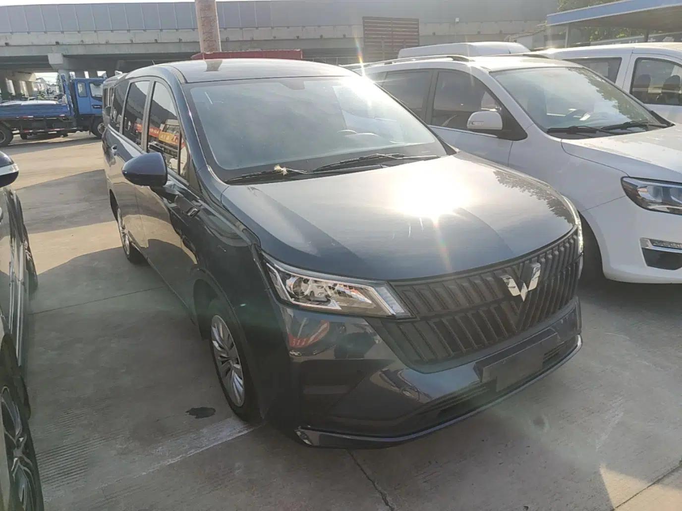 Wuling Jiachen 2022 1.5L Manual Enjoyment Elite Model — миниатюра 3