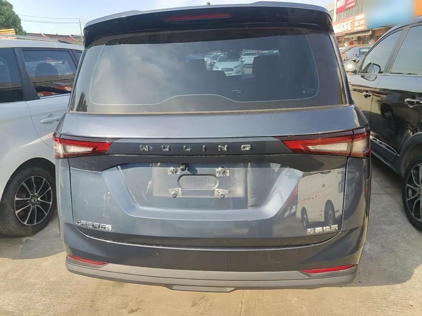 Wuling Jiachen 2022 1.5L Manual Enjoyment Elite Model — миниатюра 5
