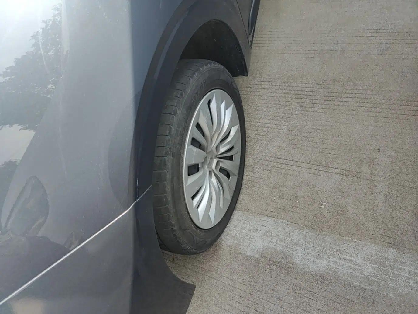 Wuling Jiachen 2022 1.5L Manual Enjoyment Elite Model — миниатюра 8
