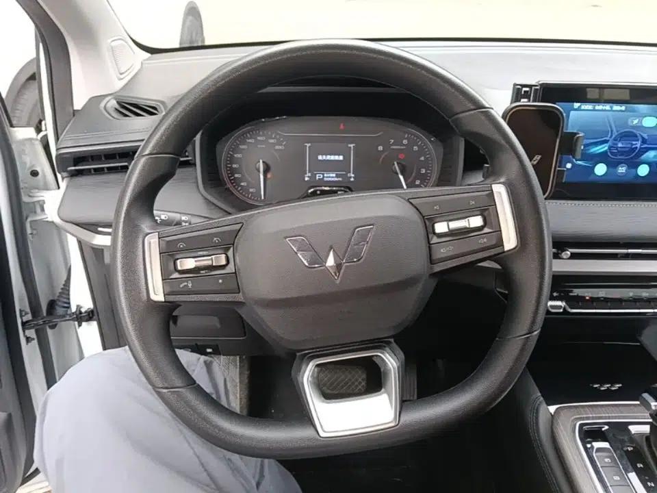 Wuling Jiachen 2022 1.5T CVT Smart Luxury Version — миниатюра 13