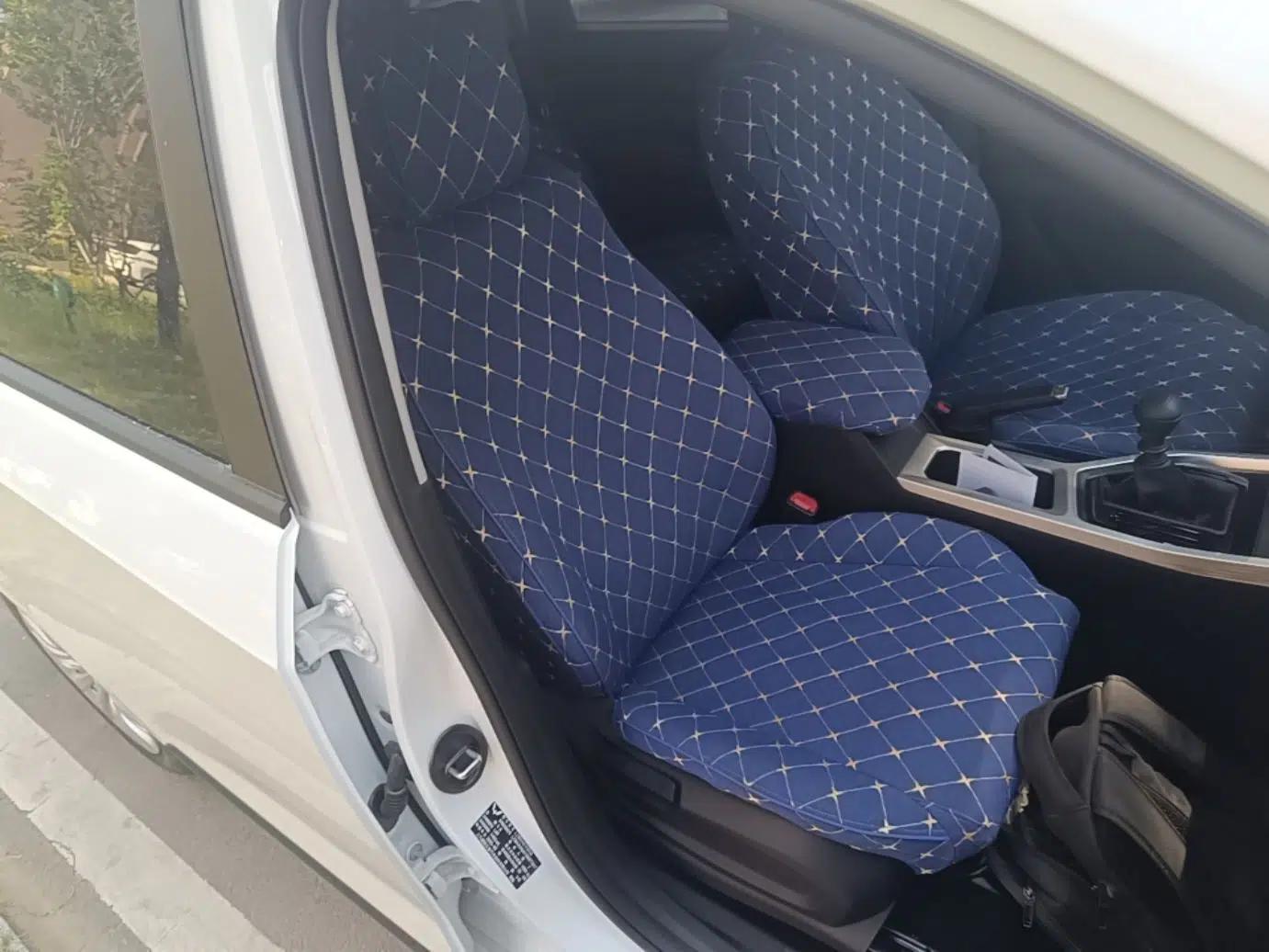 Wuling Jiachen 2022 1.5L Manual Enjoyment Elite Model — миниатюра 23