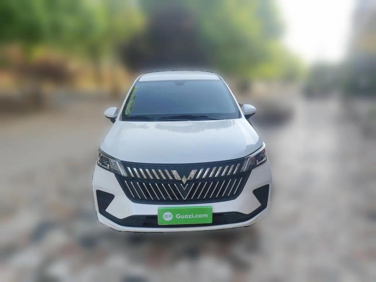 Wuling Jiachen 2022 1.5L Manual Enjoyment Elite Model — миниатюра 2