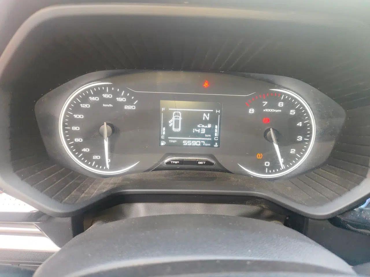 Wuling Jiachen 2022 1.5L Manual Enjoyment Elite Model — миниатюра 12