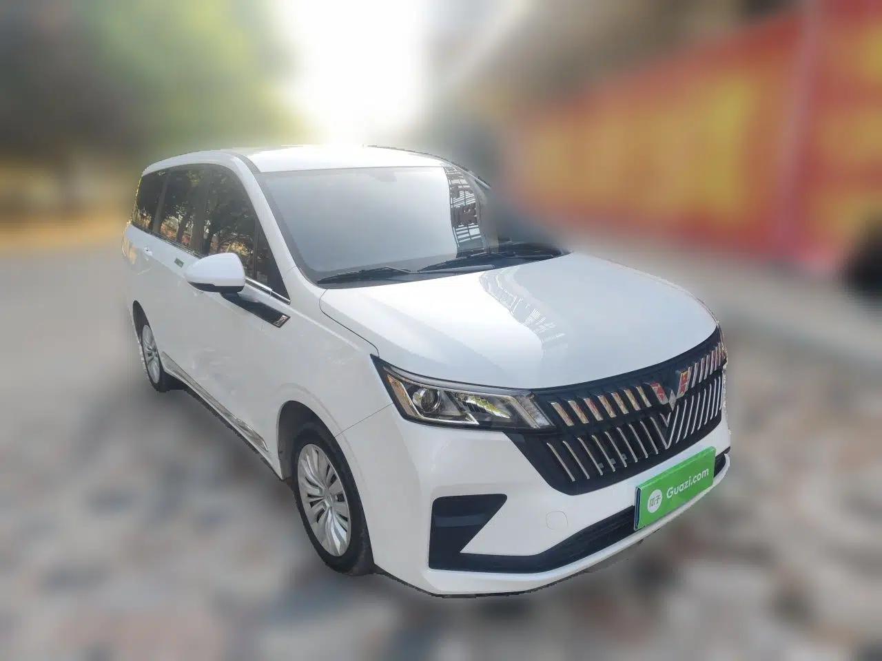 Wuling Jiachen 2022 1.5L Manual Enjoyment Elite Model — миниатюра 3