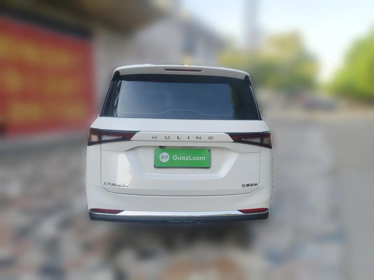 Wuling Jiachen 2022 1.5L Manual Enjoyment Elite Model — миниатюра 5