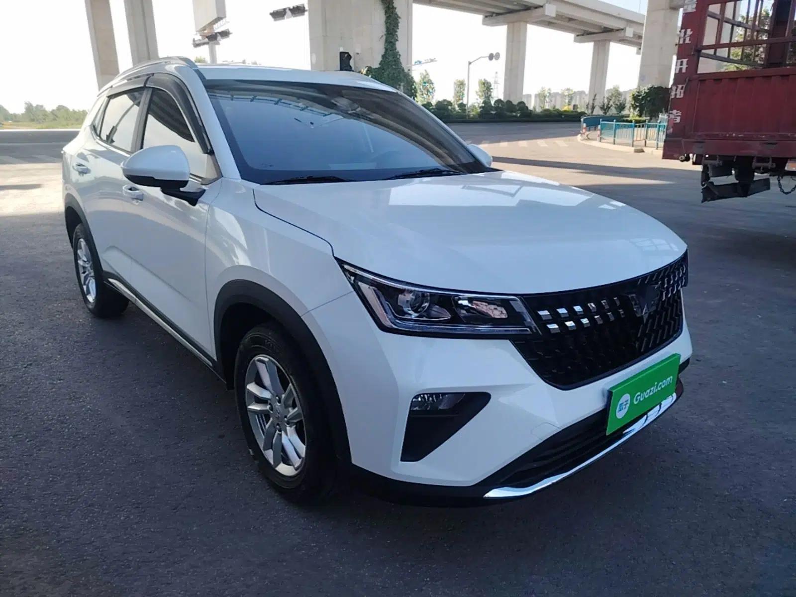 Wuling Alvez 2022 1.5L Manual Comfort Version — миниатюра 3