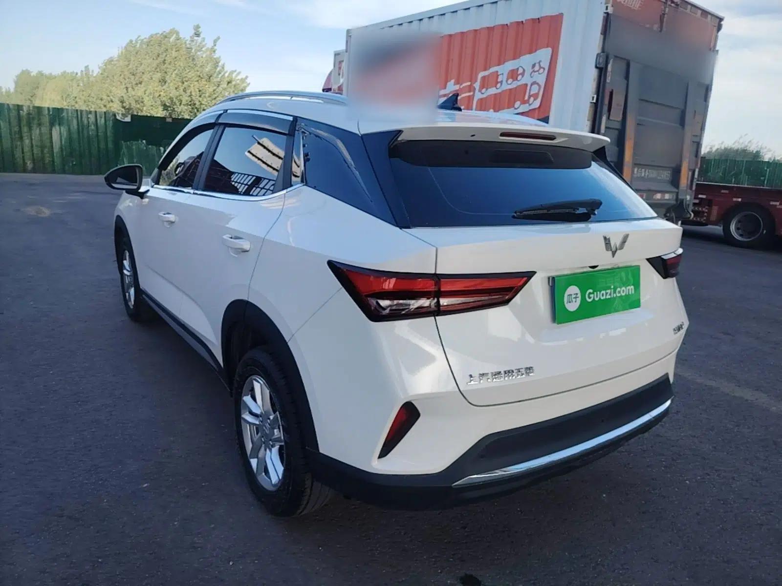 Wuling Alvez 2022 1.5L Manual Comfort Version — миниатюра 4
