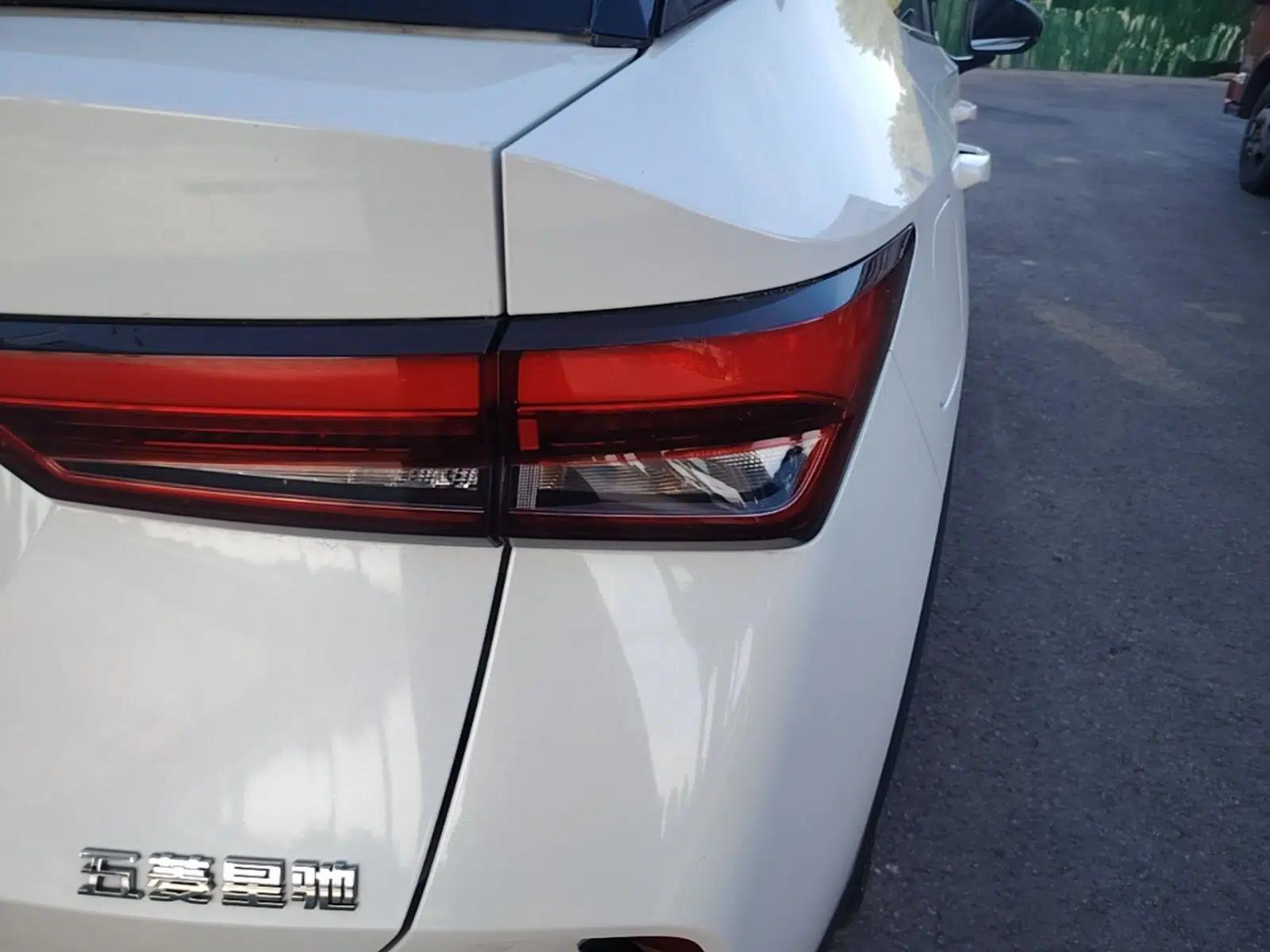 Wuling Alvez 2022 1.5L Manual Comfort Version — миниатюра 7