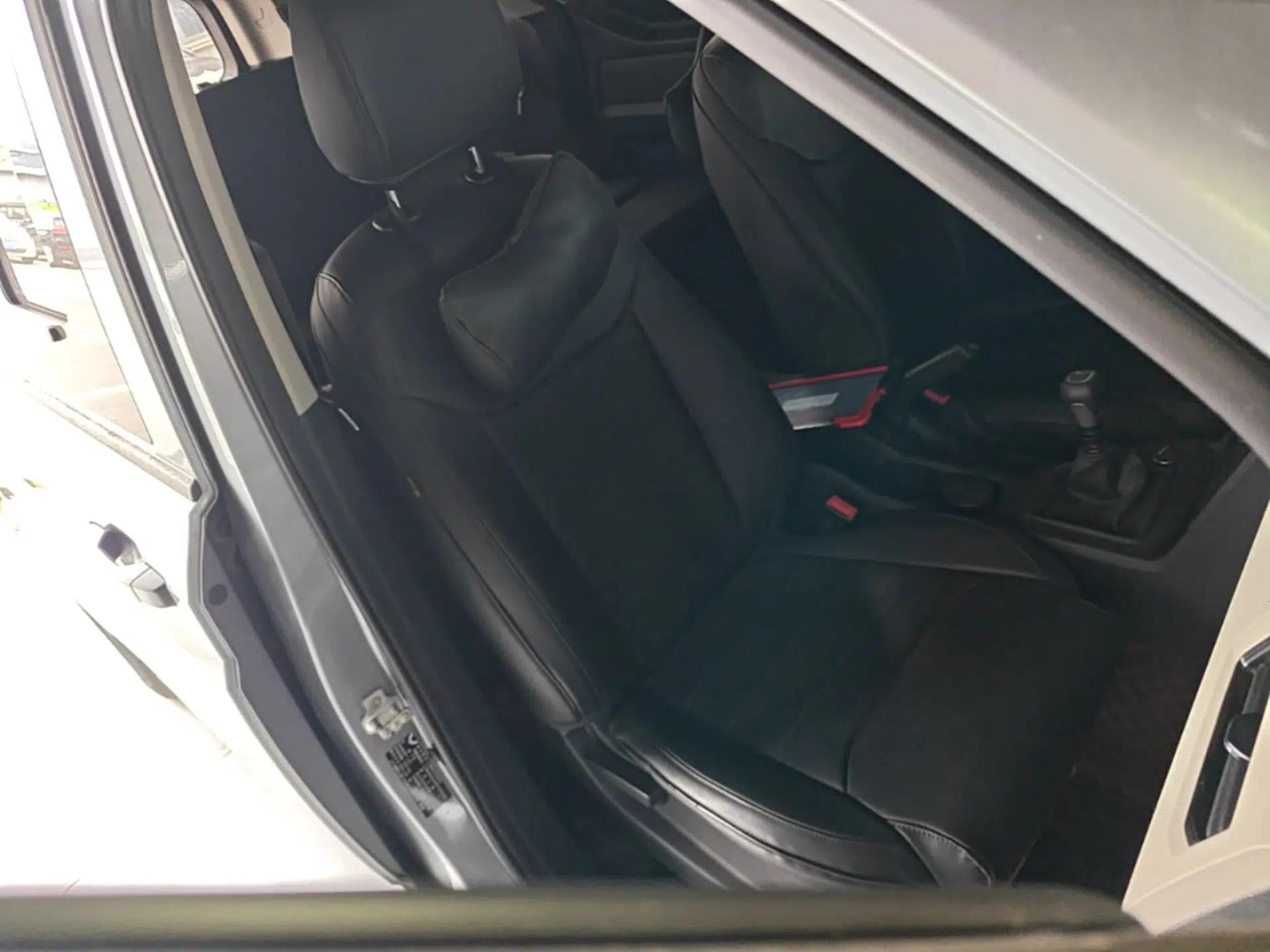 Wuling Zhengcheng 2021 1.5T Manual Comfort Version — миниатюра 23