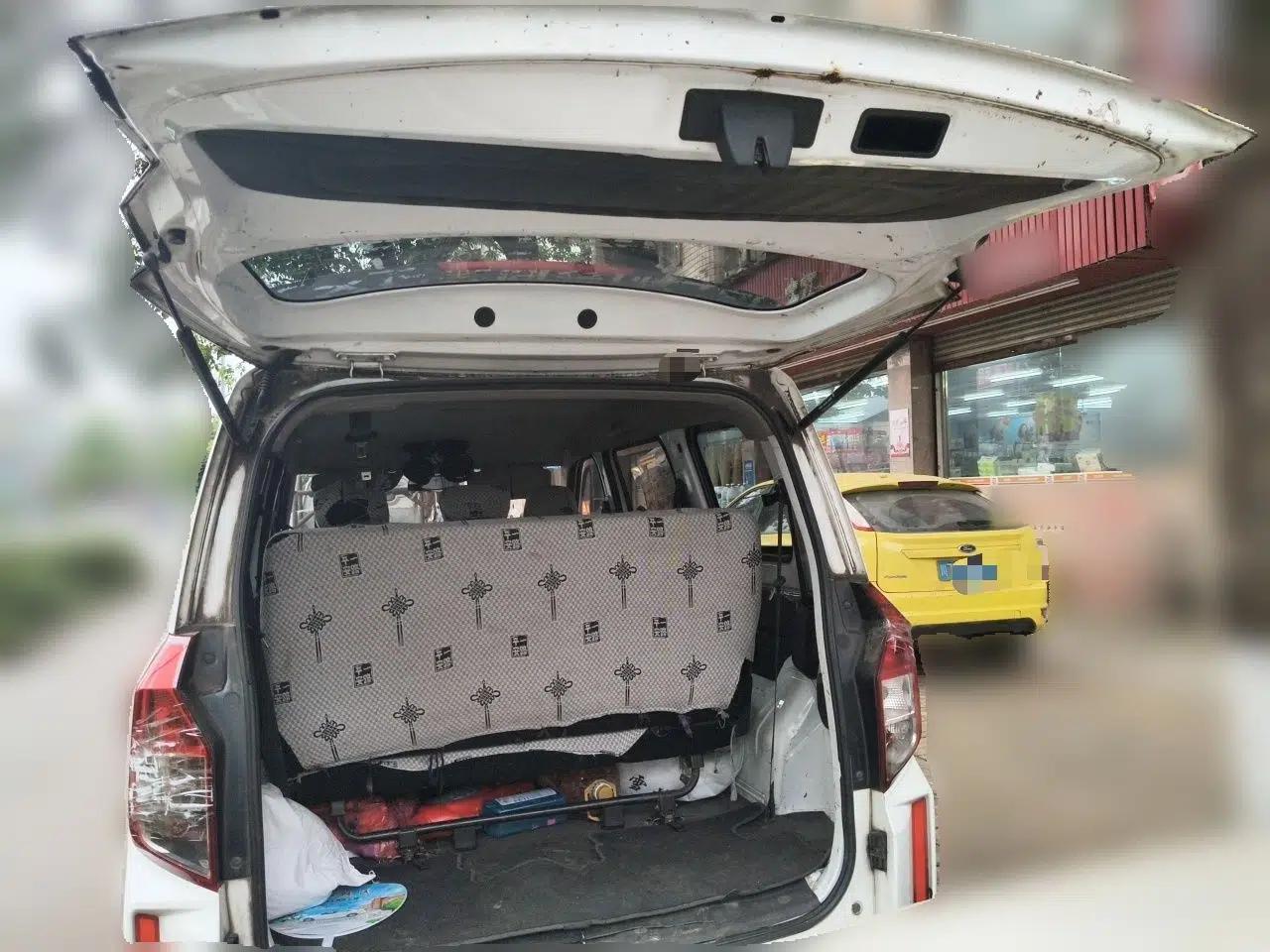Wuling Hongguang PLUS 2019 1.5T Manual Standard Version 8 Seats — миниатюра 20