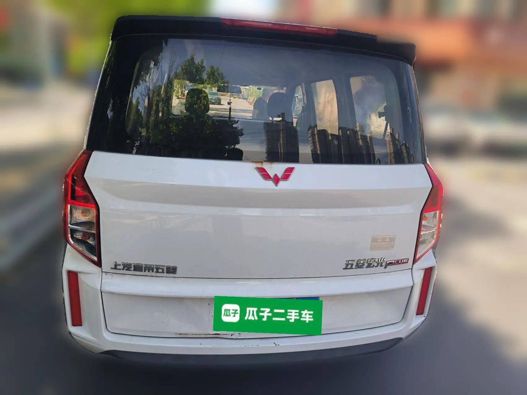 Wuling Hongguang PLUS 2021 Commercial Version 1.5T Manual Standard Edition 7-Seater — миниатюра 5