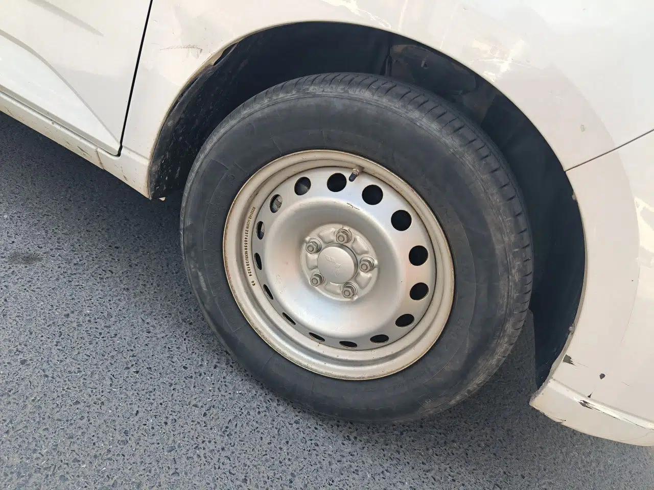 Wuling Hongguang PLUS 2021 Commercial Version 1.5T Manual Standard Edition 7-Seater — миниатюра 8