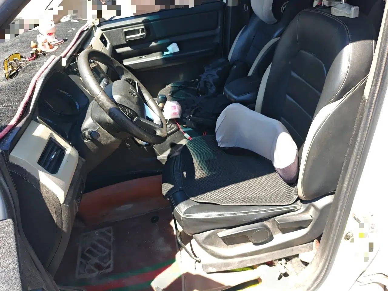Wuling Hongguang PLUS 2019 1.5T Manual Luxury 7-Seater — миниатюра 16