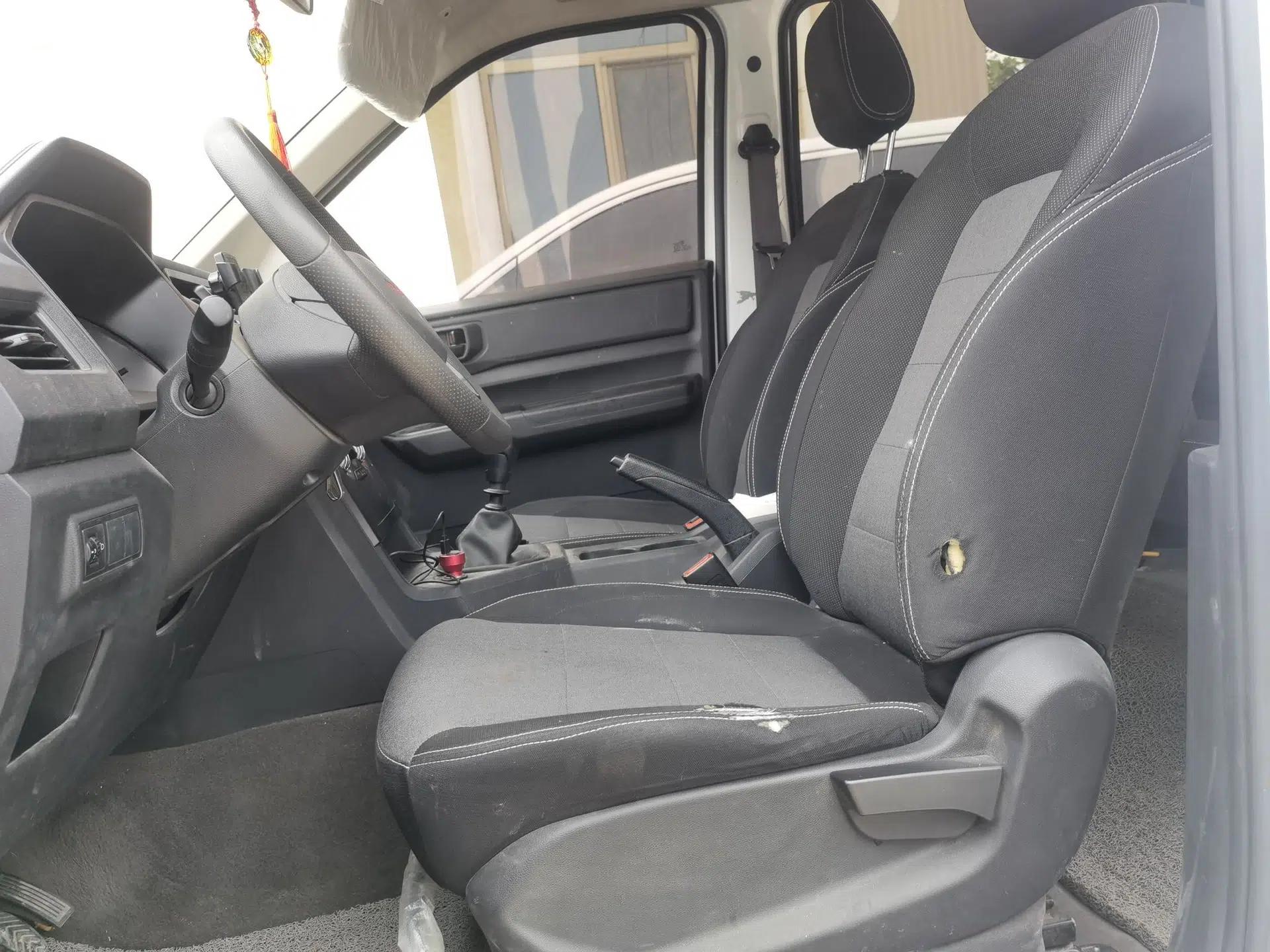 Wuling Hongguang PLUS 2020 1.5L Manual Standard Edition 5 Seats — миниатюра 16