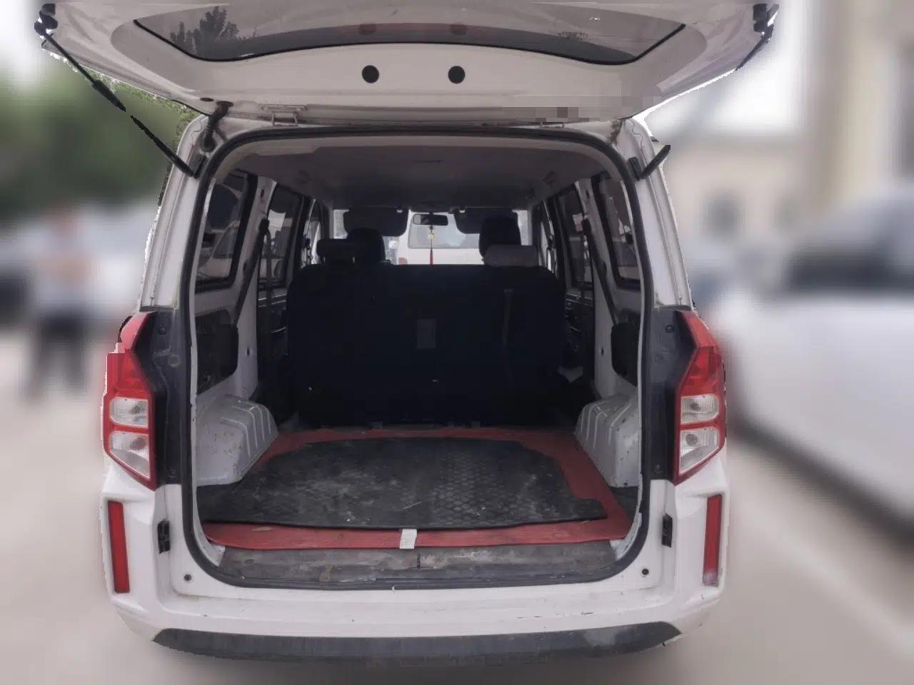 Wuling Hongguang PLUS 2020 1.5L Manual Standard Edition 5 Seats — миниатюра 20