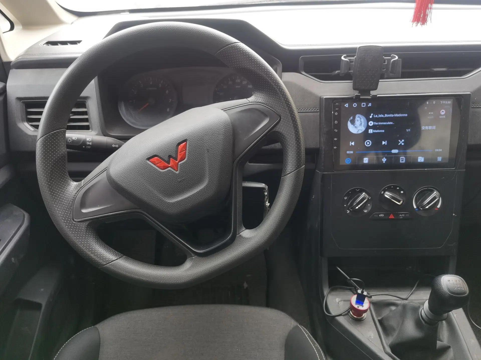 Wuling Hongguang PLUS 2020 1.5L Manual Standard Edition 5 Seats — миниатюра 10