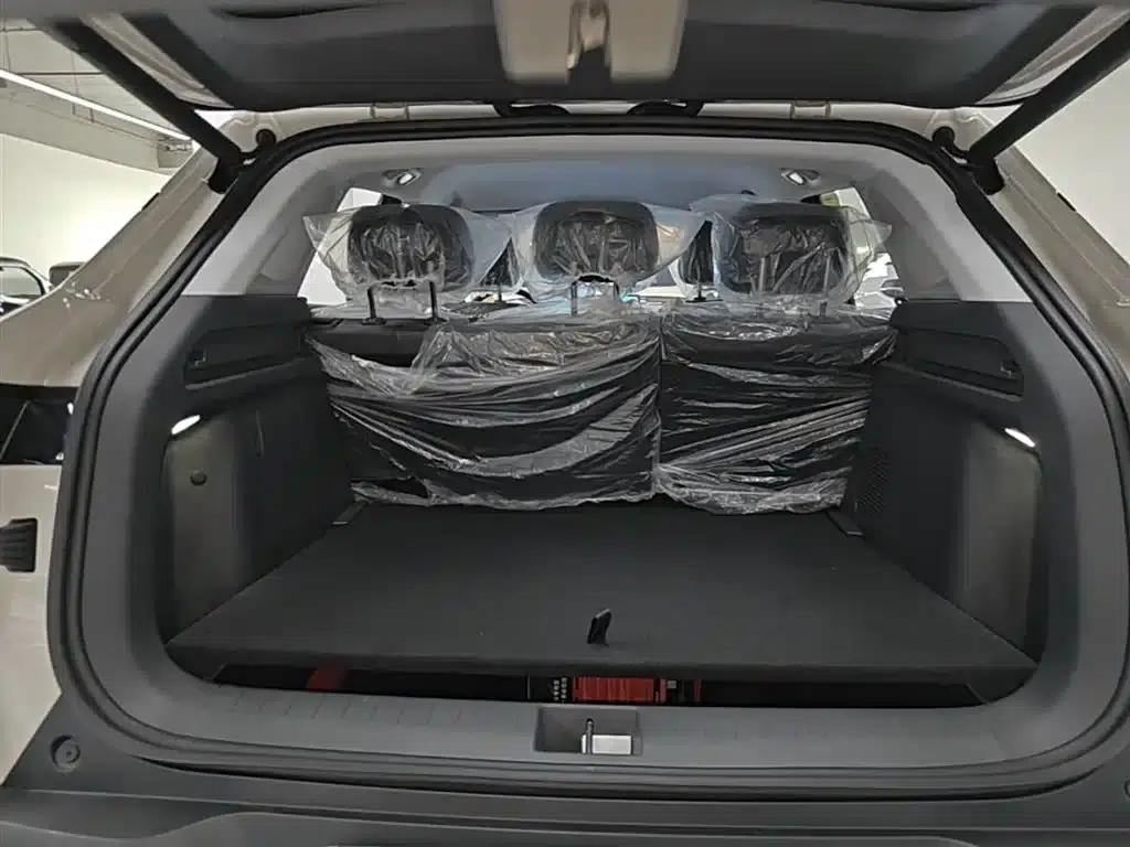 Baojun Yunhai 2026 500km Pure Electric Standard Edition — миниатюра 19