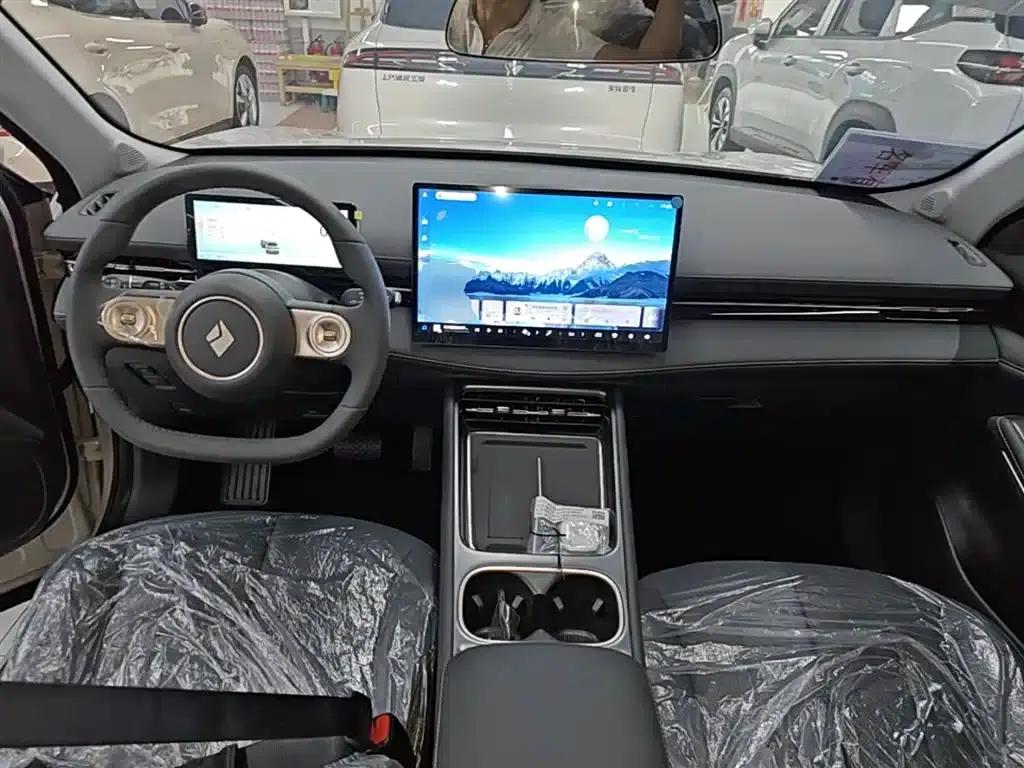 Baojun Yunhai 2026 500km Pure Electric Standard Edition — миниатюра 10