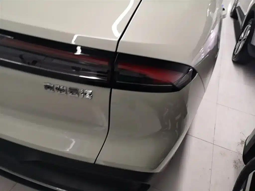 Baojun Yunhai 2026 140km/h Plug-in Hybrid Standard Edition — миниатюра 8