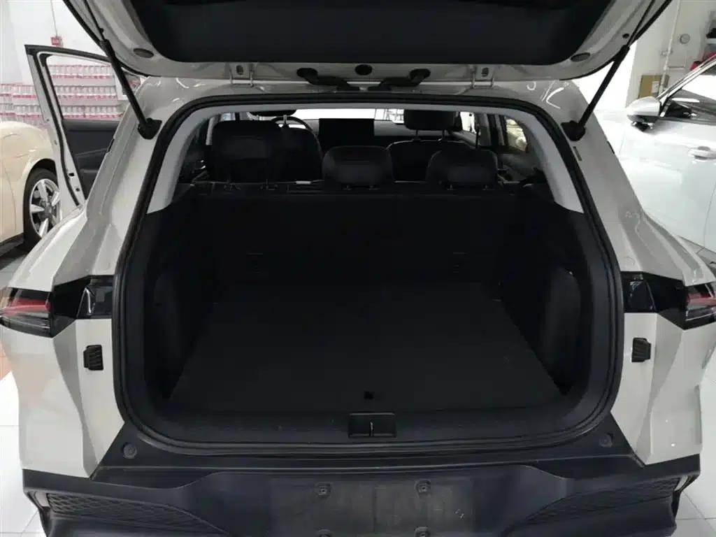Baojun Yunhai 2024 140km/h Plug-in Hybrid — миниатюра 19