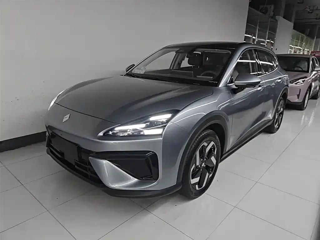 Baojun Yunhai 2026 140km/h Plug-in Hybrid Standard Edition — миниатюра 1