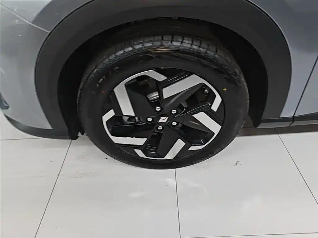 Baojun Yunhai 2026 140km/h Plug-in Hybrid Standard Edition — миниатюра 23