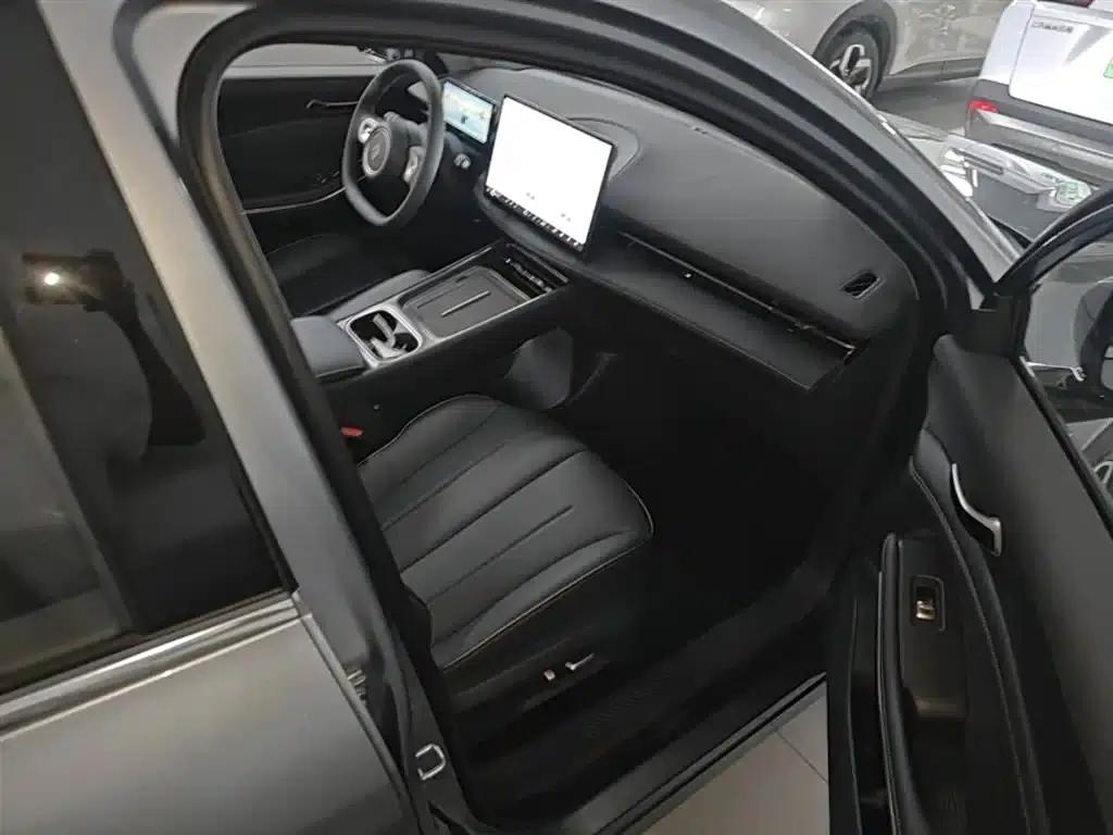 Baojun Yunhai 2026 140km/h Plug-in Hybrid Standard Edition — миниатюра 25