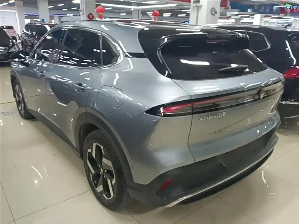 Baojun Yunhai 2024 140km/h Plug-in Hybrid — миниатюра 5