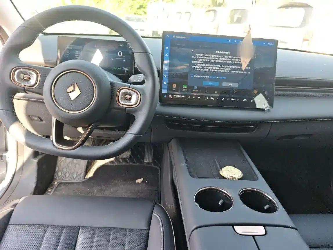 Baojun Enjoy 2025 Plug-in Hybrid 140km/h Luxury Edition — миниатюра 7