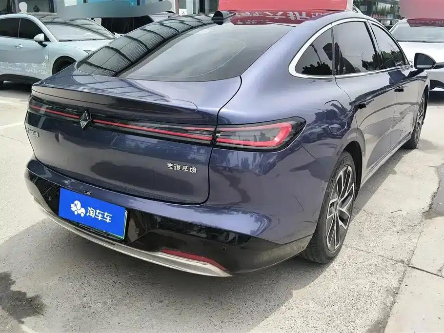Baojun Enjoy 2025 Plug-in Hybrid 140km/h Special Edition — миниатюра 3