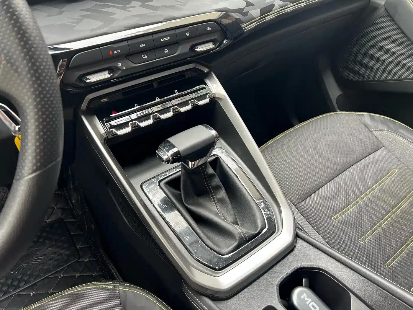 Baojun RS-3 2020 1.5L CVT Intelligent Elite Edition — миниатюра 7