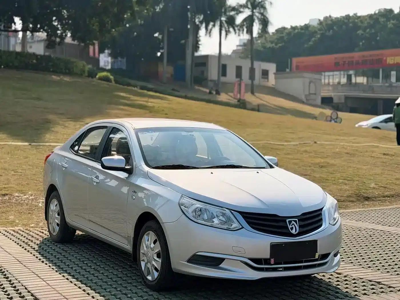 Baojun 630 2013 1.5L Manual Standard Edition — миниатюра 3