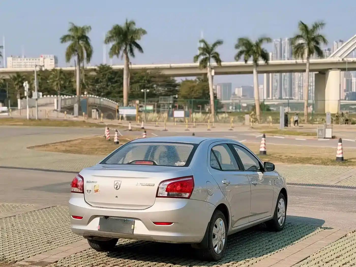 Baojun 630 2013 1.5L Manual Standard Edition — миниатюра 5