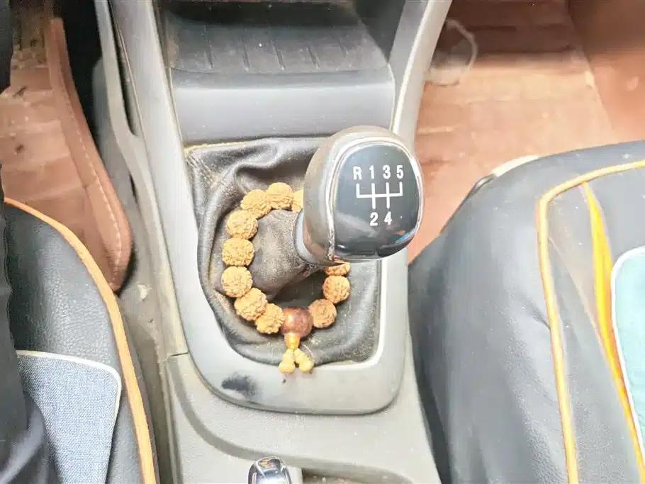 Baojun 630 2013 1.5L Manual Standard Edition — миниатюра 16