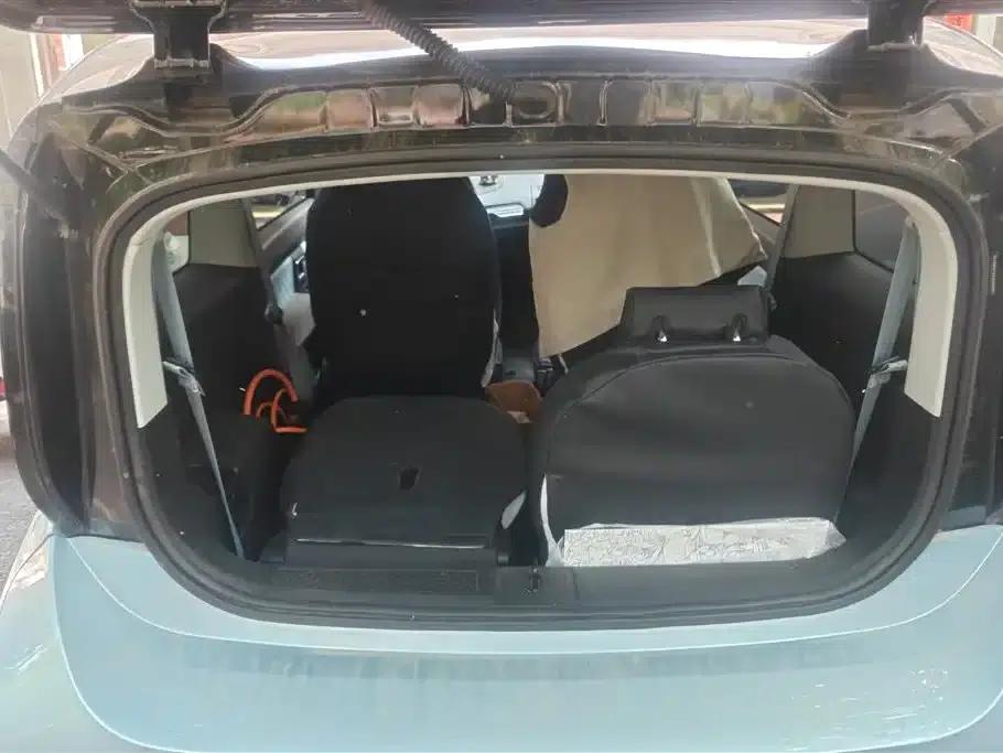 Baojun E300 2020 Plus Interstellar Smart Edition — миниатюра 4